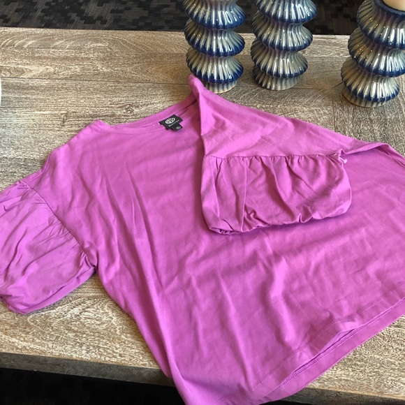 Bobeau Bubble Sleeve Tee - Picture 6 of 10
